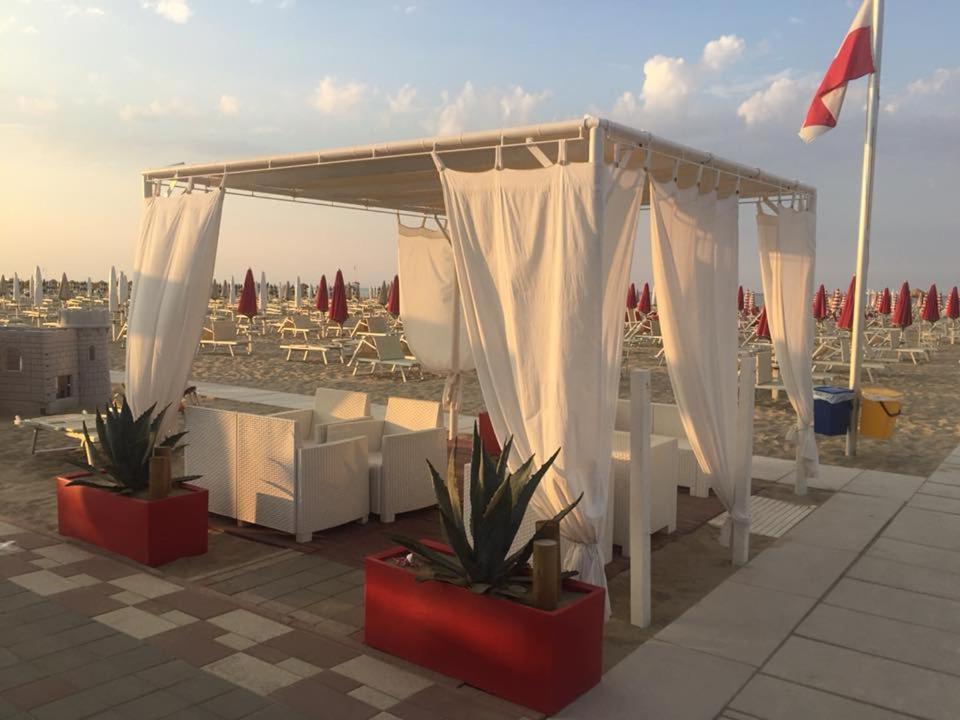 Hotel Venus Rimini Extérieur photo